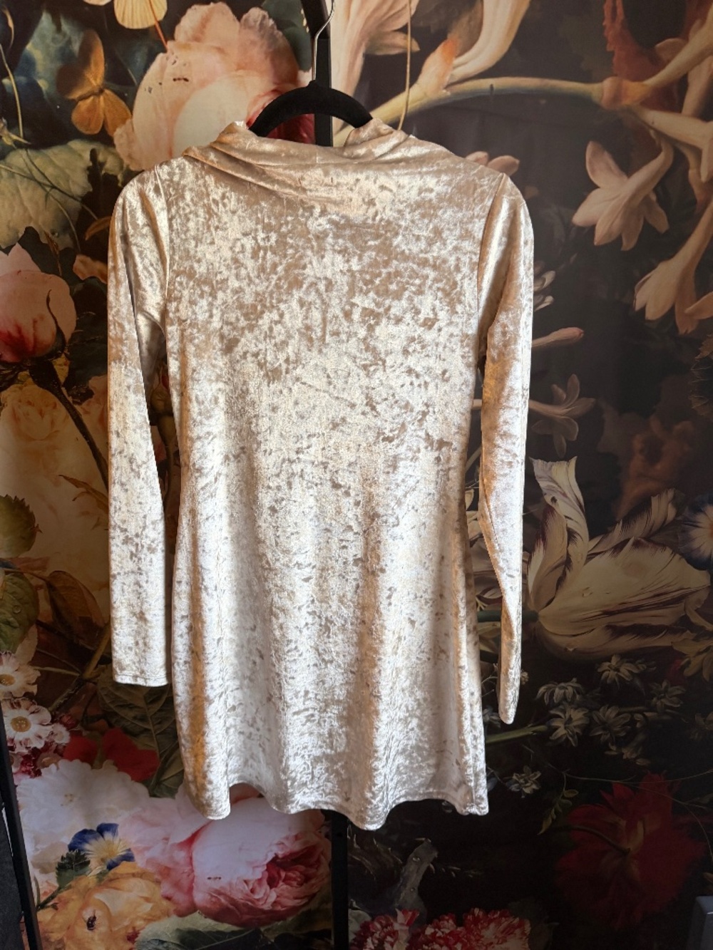 KIMCHI BLUE UO Size M Crushed Velvet Mini Dress in Ivory